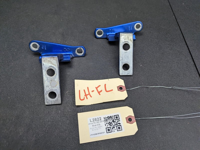Front Left Door Upper & Lower Hinge 2015 Lexus RC350 68720-24050 2016-2020 2021