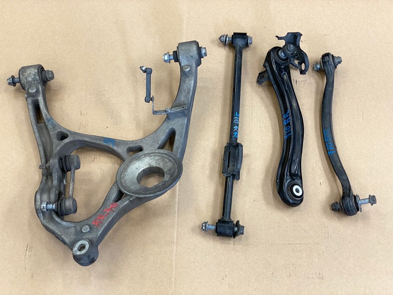 2010-2012 MERCEDES GL450 REAR RIGHT PASSENGER SIDE CONTROL ARM SET OEM LOT710