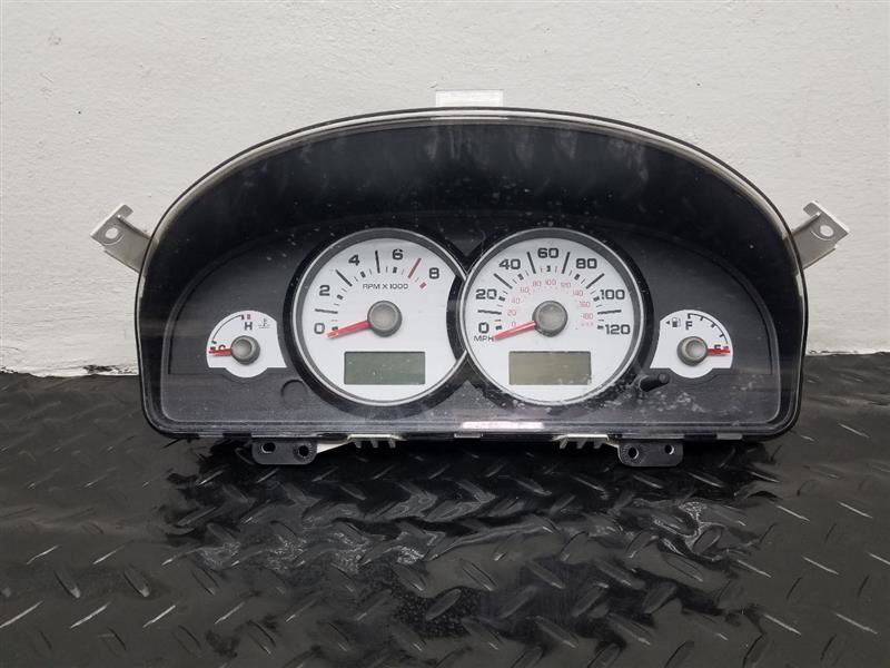 05-07 Ford Escape Speedometer Gauge Instrument Cluster OEM 5L8T-10849-RP