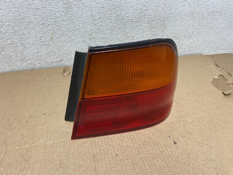 1995 to 1996Nissan Maxima Right Passenger RH Side Tail Light L4639 PS