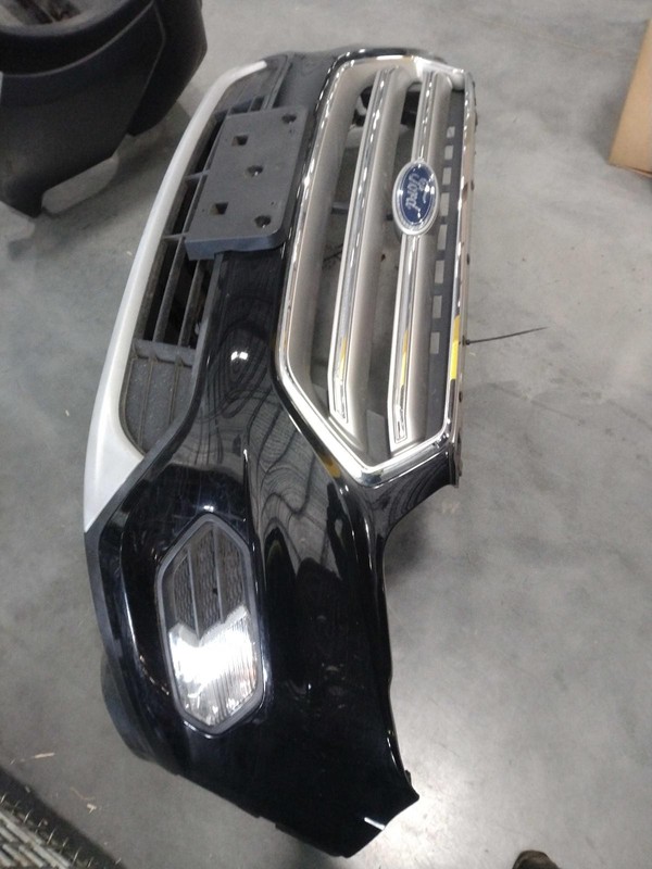 2017 Ford Escape Black Bumper Assembly OEM Used 98K Miles CP9Z17757B