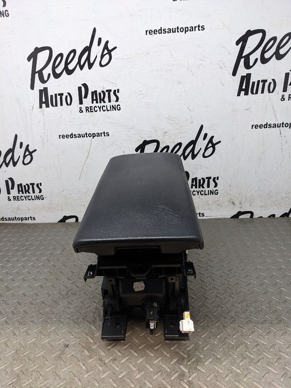 2018-2020 Honda Accord Front Center Console w/Armrest Black OEM 1196337