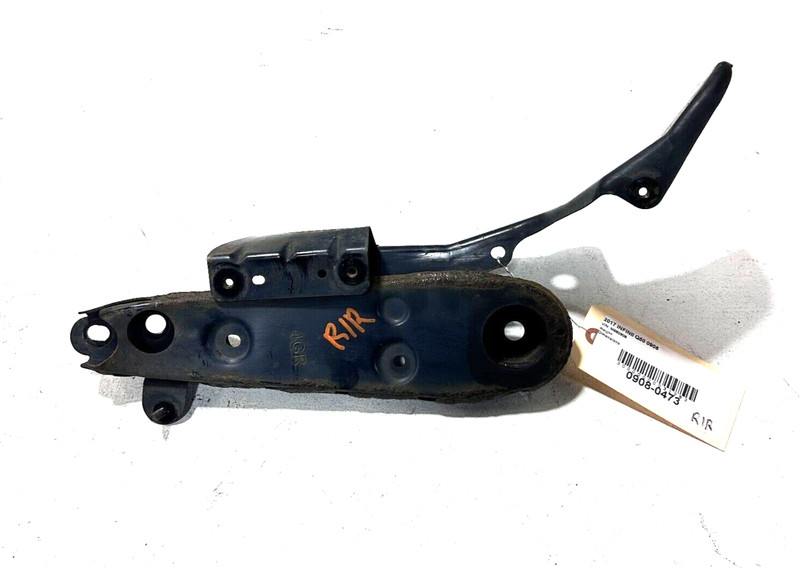 2017 Infiniti Q50 Rear SubFrame Crossmember Right Passenger Stay Bracket OEM