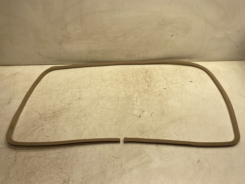 2004-2007 TOYOTA HIGHLANDER SUNROOF HEADLINER SEAL INTERIOR CLIP HOLDER TAN OEM