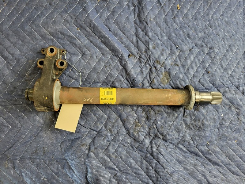Used Oem Hyundai Right Front Intermediate Inner Axle Shaft 1.6L 2018-2021 Kona