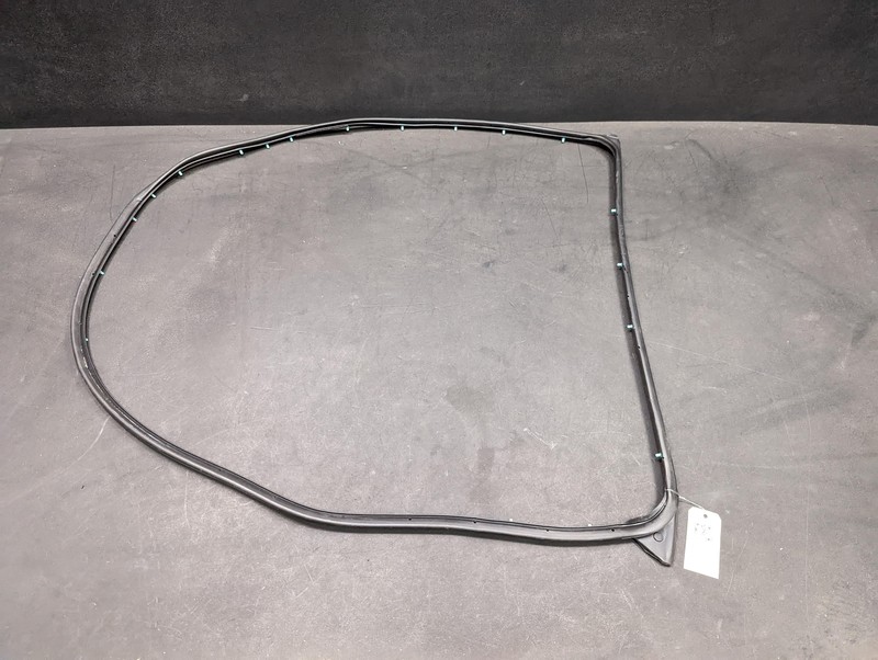 Rear Right Door Weatherstrip 2016 Mazda 3 2014 2015 2017 2018