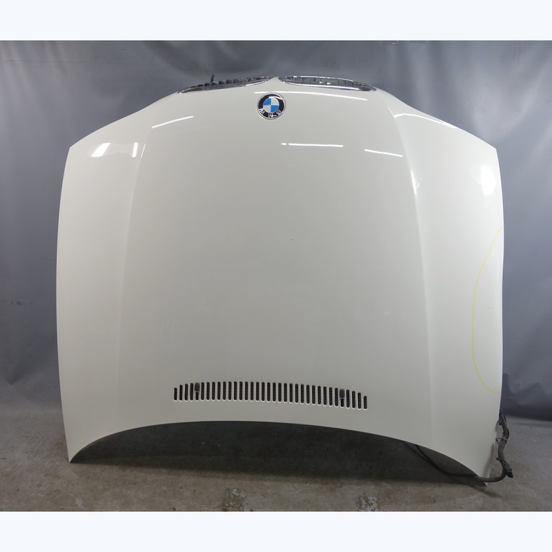 Damaged 03-06 BMW E46 3-Series 2dr Late Model Front Hood Cover Alpine White OEM