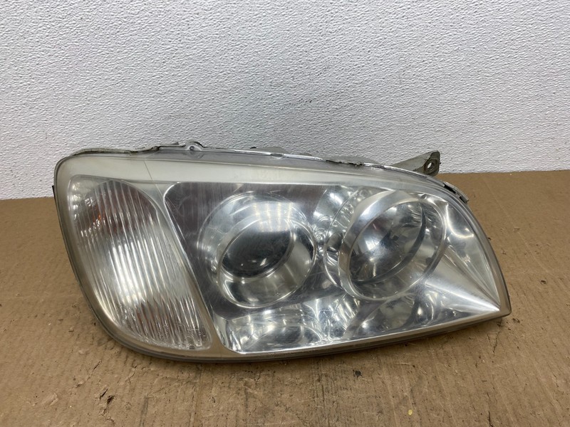 2004 2005 Hyundai XG350 XG Right Passenger RH Headlight Halogen AB8493 DW