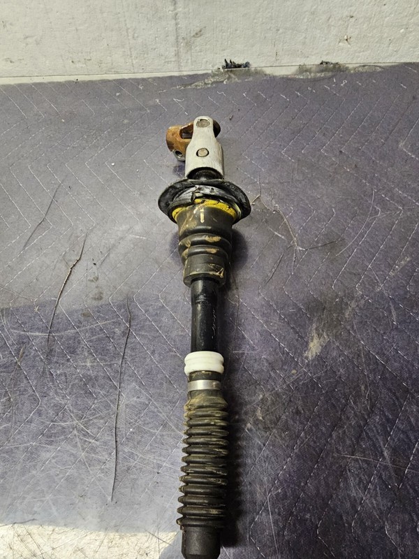 2015-2022 Chevrolet Colorado GMC Canyon Intermediate Steering Shaft 84530611