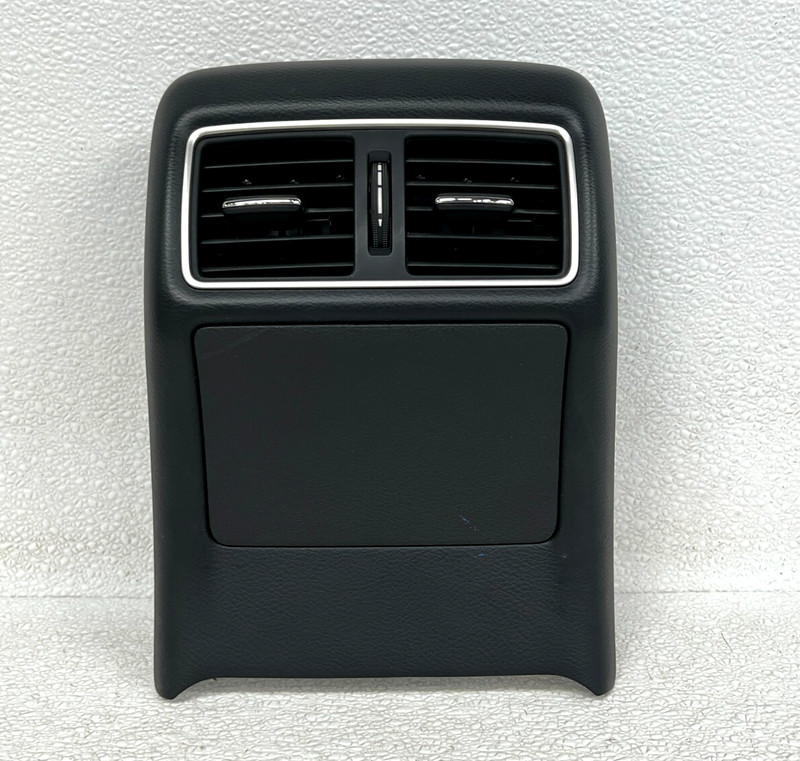 ⭐2019-2020 INFINITI Q50 REAR CENTER CONSOLE TRIM W/AIR VENT GRILLE OEM LOT2592