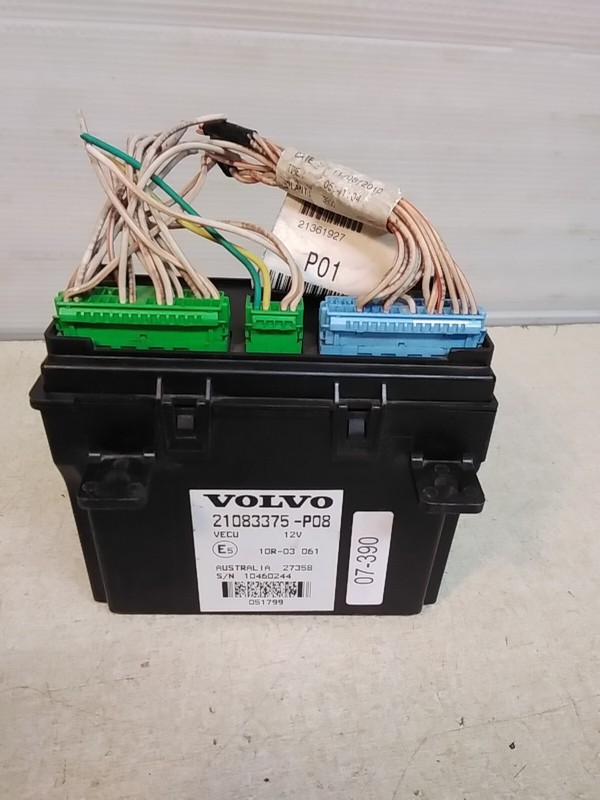 Volvo VNL 21083375-P08 Cab Control Module