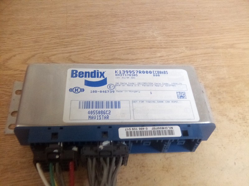 Bendix K139957R000 4055086C2 ABS Brake Module
