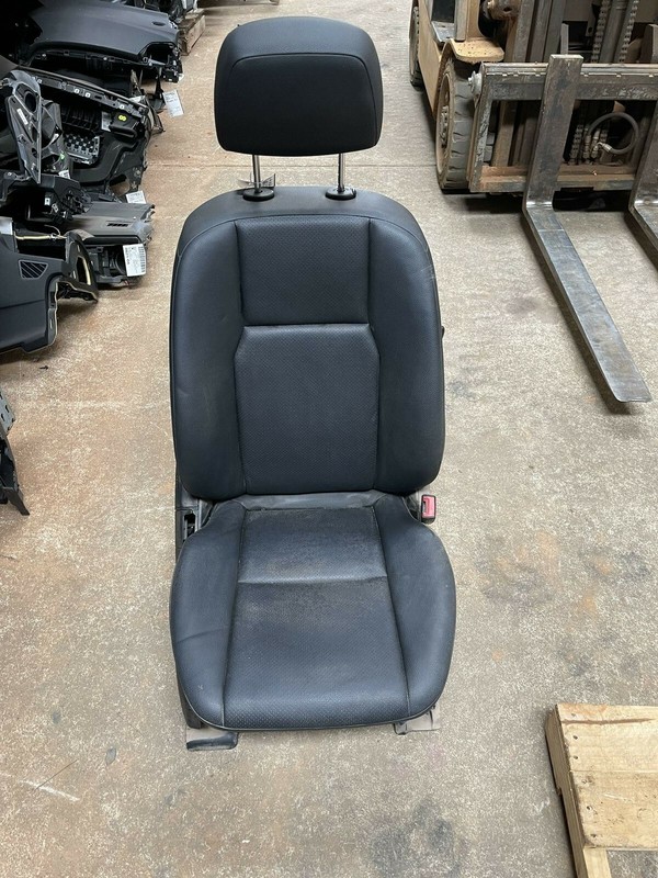 2010-2015 MERCEDES GLK350 X204 FRONT RIGHT PASSENGER SIDE SEAT BLACK LEATHER OEM