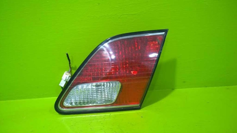 02 03 04 LEXUS ES300 PASSENGER RIGHT LID TAILLIGHT LAMP OEM 2718-24