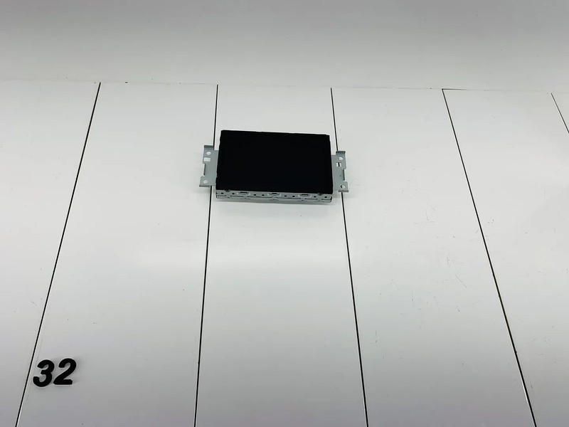 16-17 VOLVO XC60 FRONT CENTER DASH INSTRUMENT PANEL SCREEN DISPLAY OEM