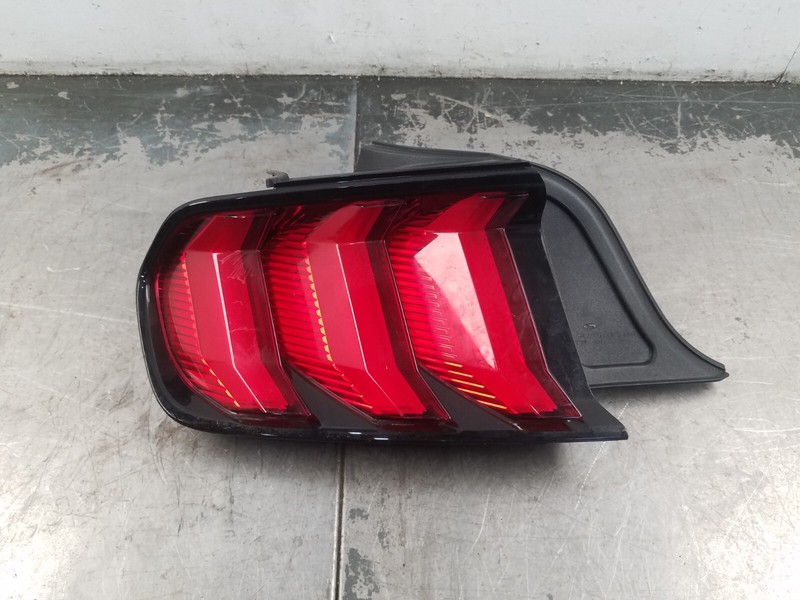 2020 Ford Mustang Shelby GT500 Left Tail Light #1864 V1