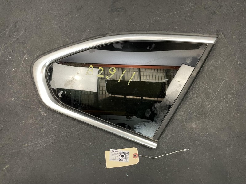 Rear Right Quarter Window Glass 2018 BMW X1 51377406872 2016 2017 2019 - 2022