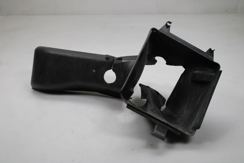 1999-2006 AUDI TT QUATTRO 1.8L - Right Turbo / Intercooler AIR Guide / Shroud