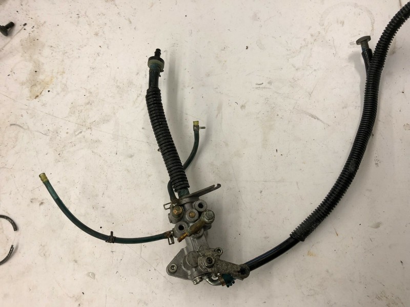 Polaris Snowmobile 550 IQ Oll Pump  3090083