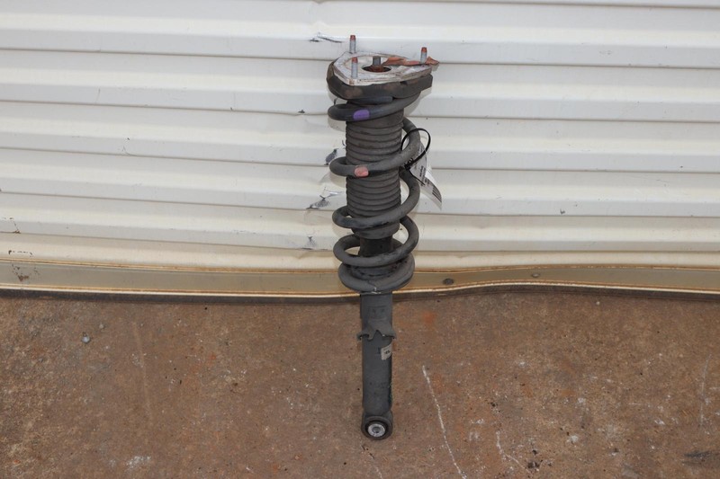 2009-2013 INFINITI G37 CONVERTIBLE FRONT LEFT DRIVER SHOCK STRUT ABSORBER OEM