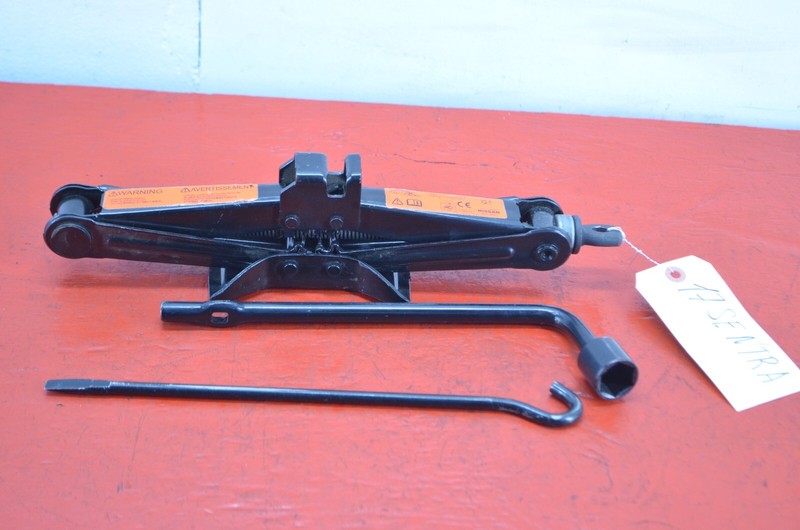 13-19 NISSAN SENTRA EMERGENCY SPARE TIRE JACK TOOL OEM