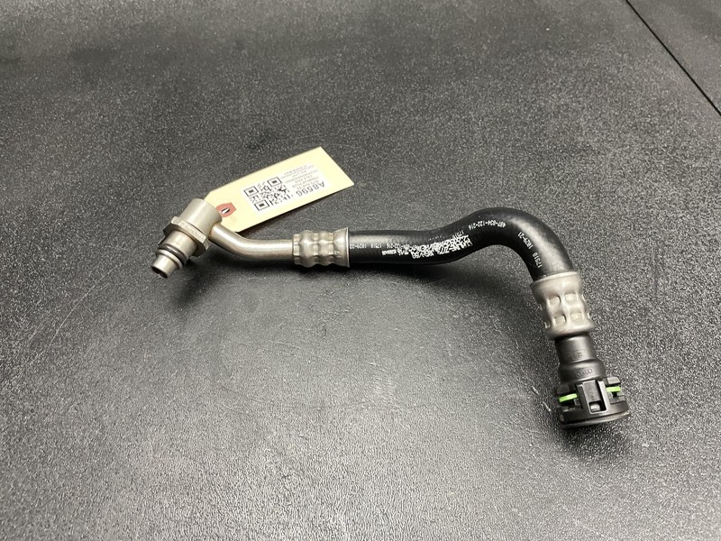 Transmission Oil Cooler Inlet Hose 2019 Audi S5 Coupe 8W0317817A 2018 2020 -2023
