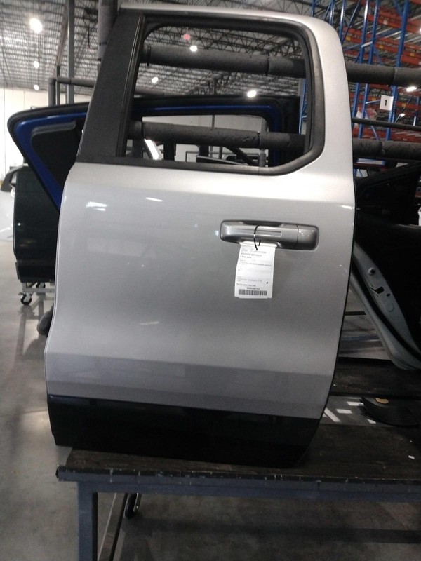 RAM 1500 2019 Left Rear Door GREY 697258 6781