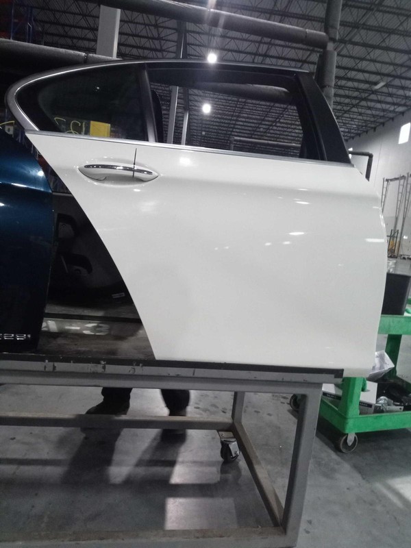 2015 BMW 528i Rear Right Door White OEM Used 114052 190K Miles