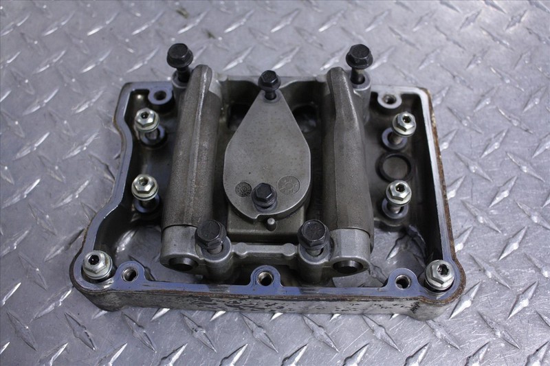 2001 HARLEY DAVIDSON FLTRI ROCKER ARM BOX #1 ENGINE MOTOR 01