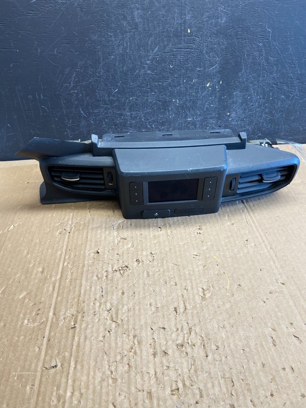 2020 to 2023 FordExplorer Console Radio Display Screen Air Vent Oem ad6776 DG