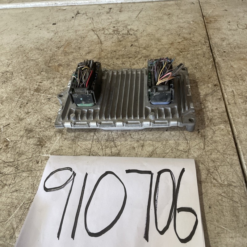 2015 CHRYSLER 200 A/T 2.4L P68102890AE ENGINE CONTROL MODULE ECU ECM PCM OEM