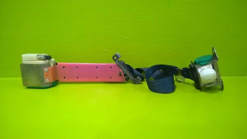 93 94 95 96 OLDSMOBILE CUTLASS CIERA RIGHT FRONT SEAT BELT RETRACTOR OEM 2905-14