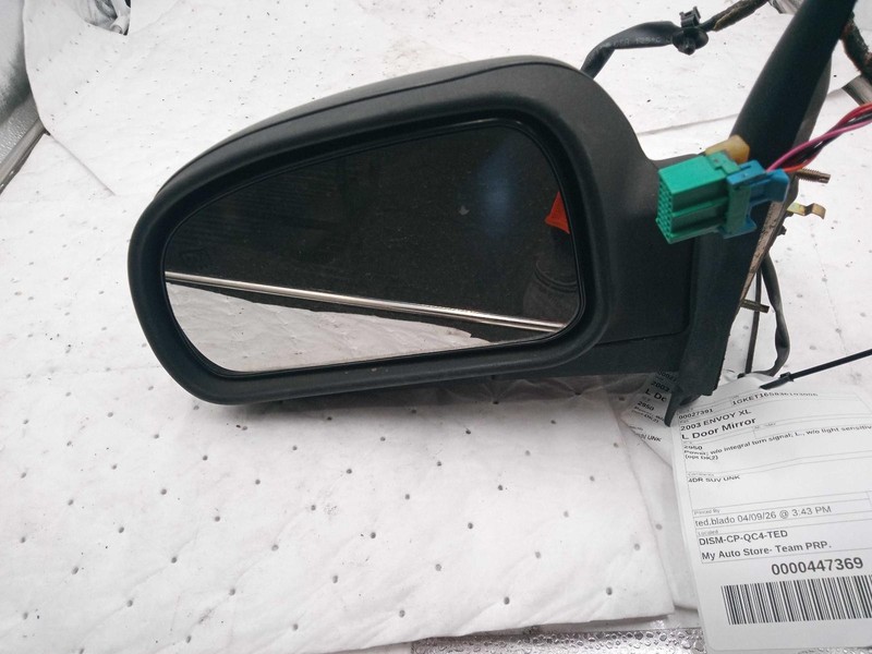 2003 GMC Envoy XL Left Door Mirror Assembly White OEM 293993 164K Miles