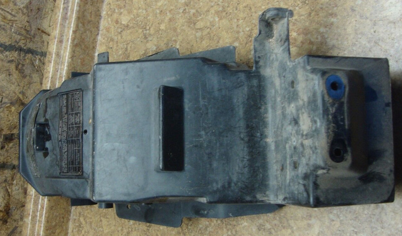 2000 Kawasaki Ninja EX250 EX 250 F Under Fender Tail Tray Rear Back Panel Wheel