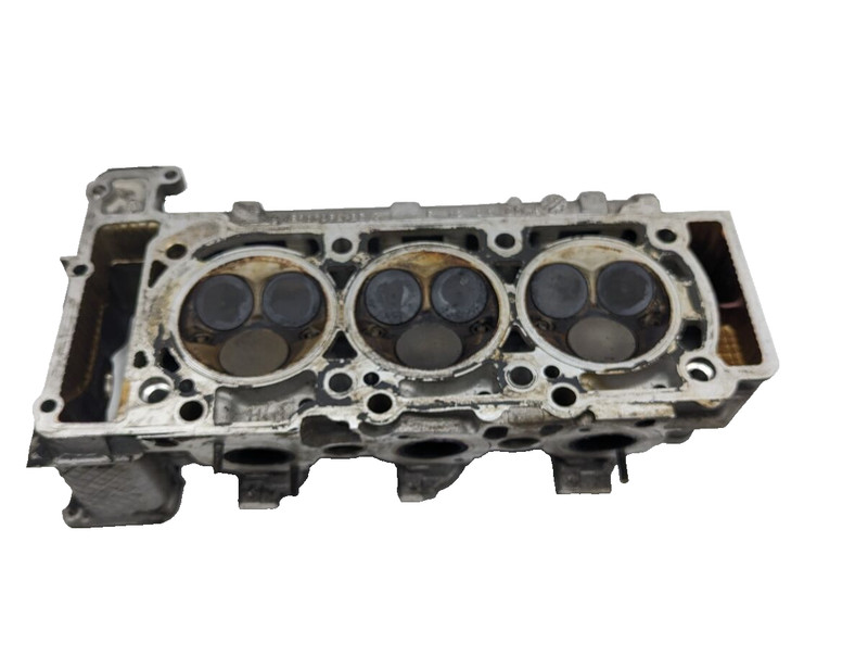 2003-2006 Mercedes W211 3.2L E320 Passenger Right Engine Cylinder Head OEM