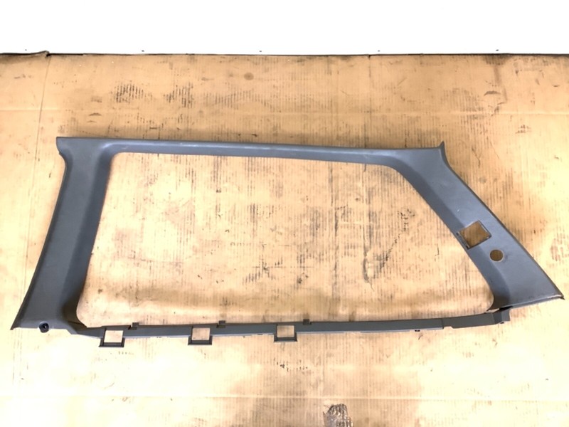 90-91 Civic 3Dr Lining Right Rear Upper Quarter Panel Window Garnish Trim Used
