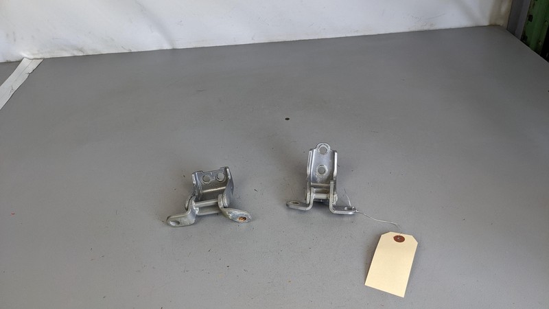 2PC Rear Left Door Upper & Lower Hinge 2020 Honda Passport 67950-T4F-H01ZZ 2019