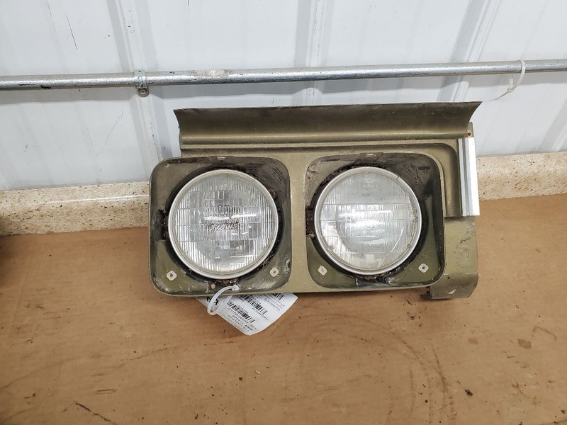 IMPALA1972 Headlight 291551