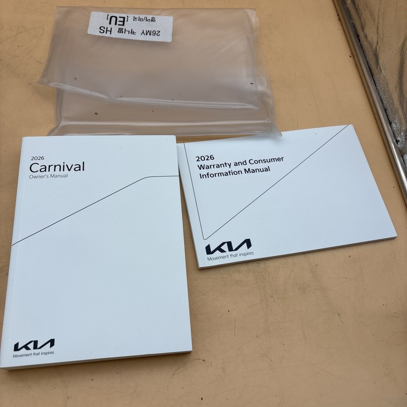 2026 Kia Carnival Owners Manual warranty Case And Free Shipping Included