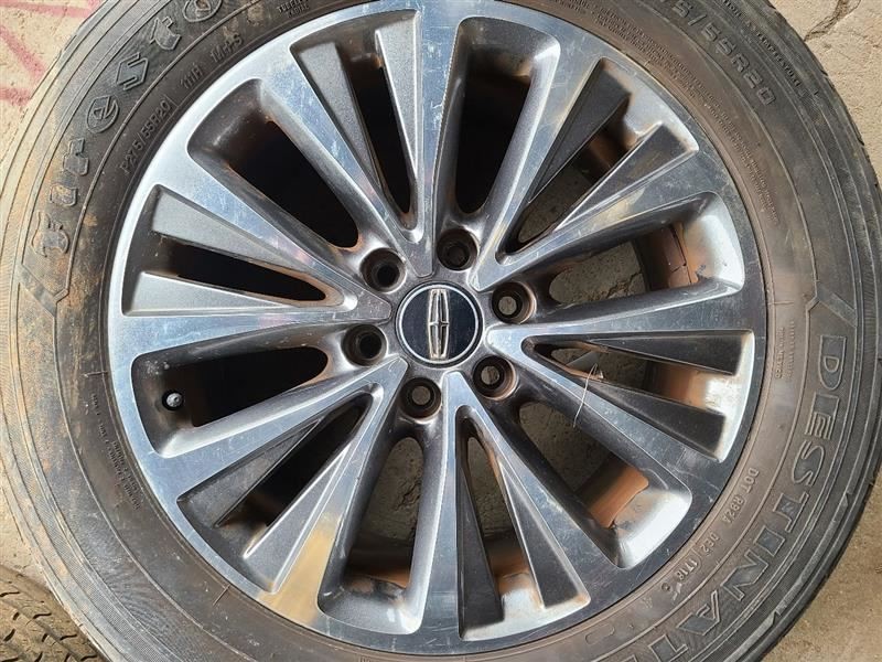 Wheel 20x8-1/2 Aluminum Machined Face Fits 15-17 NAVIGATOR 562679