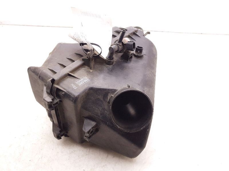 00-01 TOYOTA SOLARA SE 2.2L FWD AT AIR CLEANER BOX