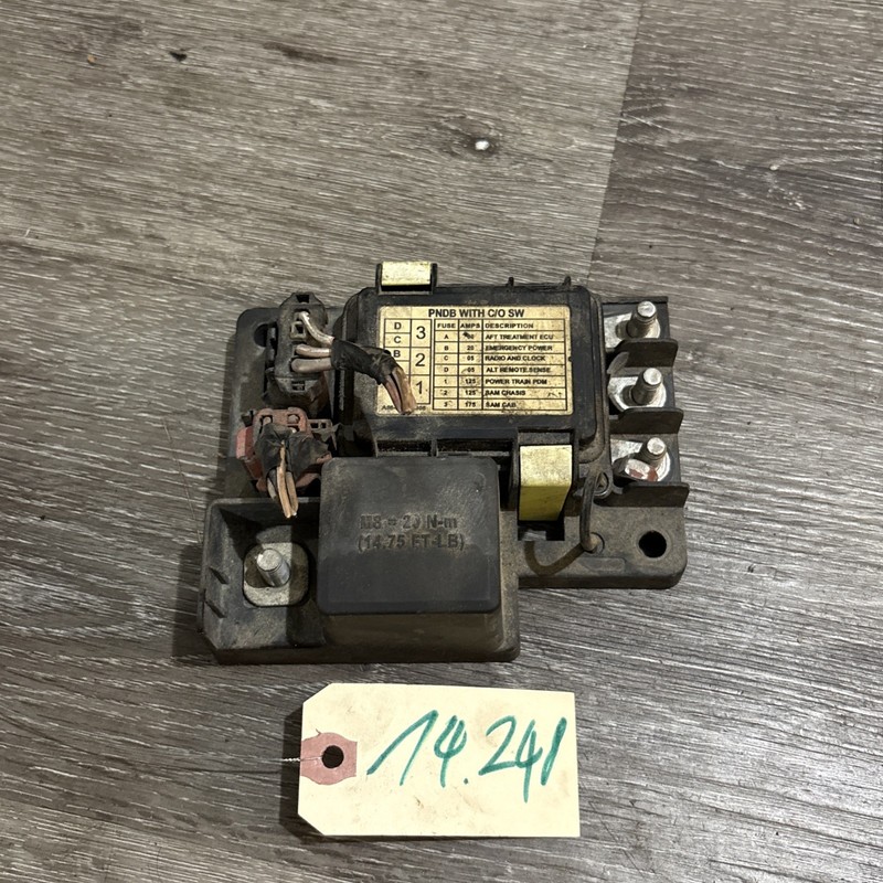 FREIGHTLINER CASCADIAELECTRICAL COMPONENT P/N A06-03714-008