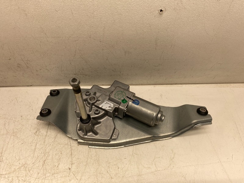 2016-2019 BMW X1 REAR HATCH TAILGATE WIPER MOTOR ASSEMBLY OEM