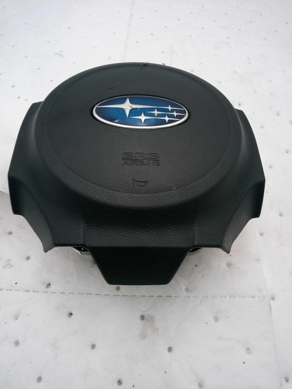 2017 Subaru Legacy Grey Steering Wheel Air Bag Used 37K Miles OEM 556616