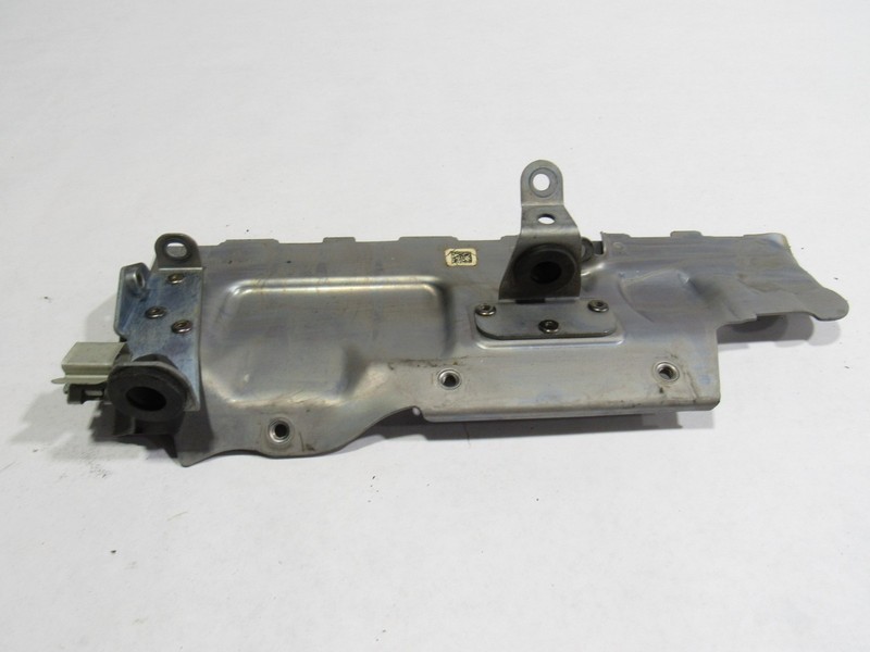 18-20 Mercedes S560 W222 2020 Left Driver Exhaust Manifold Heat Shield Guard :M