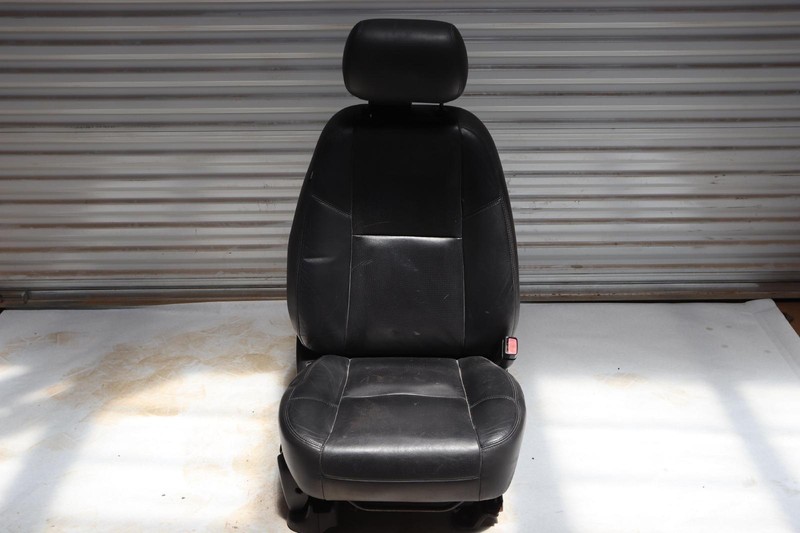 2012-2014 CADILLAC ESCALADE FRONT RIGHT PASSENGER SIDE SEAT BLACK OEM