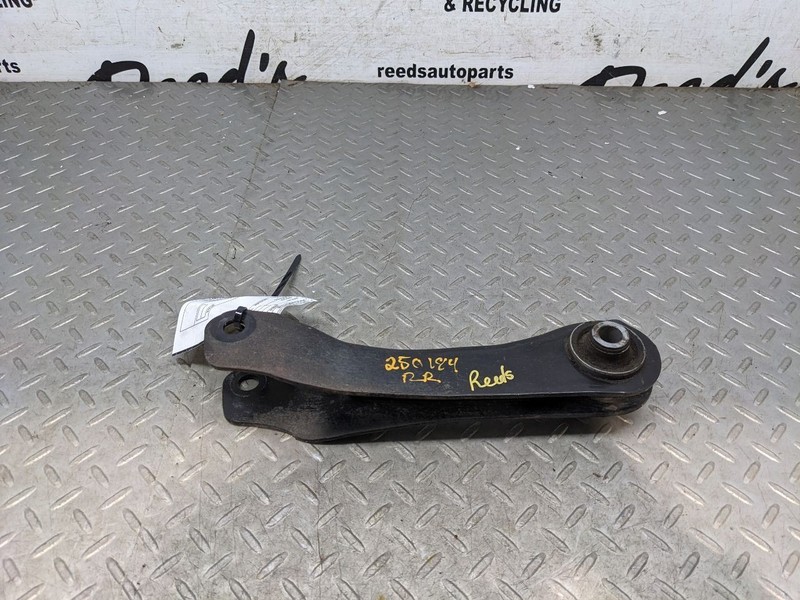 Passenger Lower Control Arm Rear Trailing Arm Fits 14-23 CHEROKEE 1182655