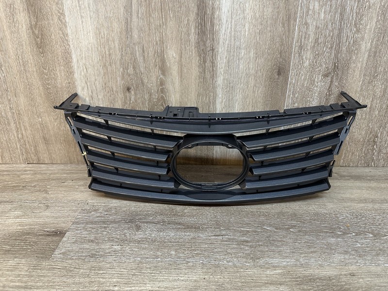 2013-2017 LEXUS IS IS250 IS350 GRILLE OEM PART # 53112-53050/ 53112-53290