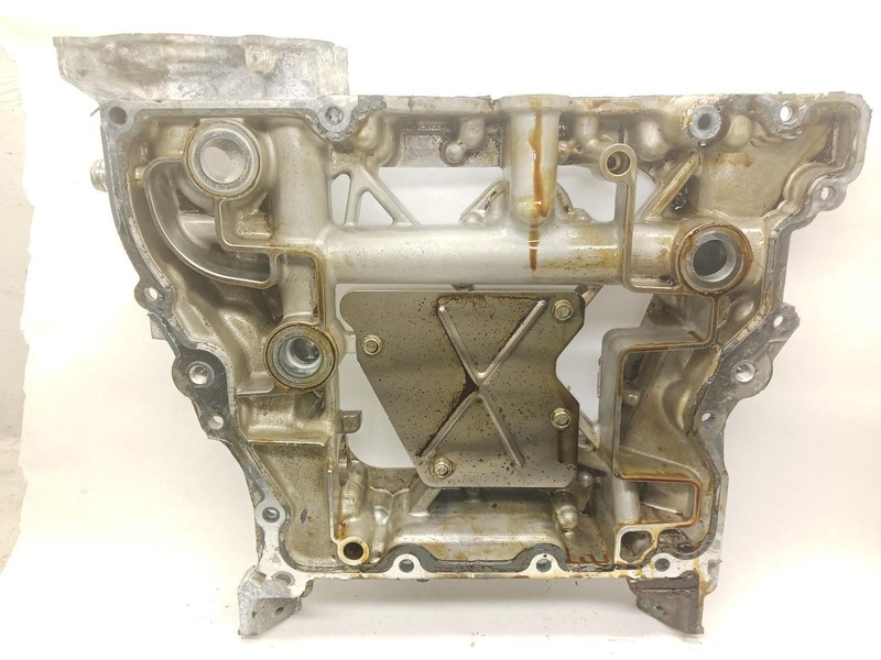 14-'17 SUBARU XV CROSSTREK upper Oil Pan 2.5L OEM 1 Year Wnty!