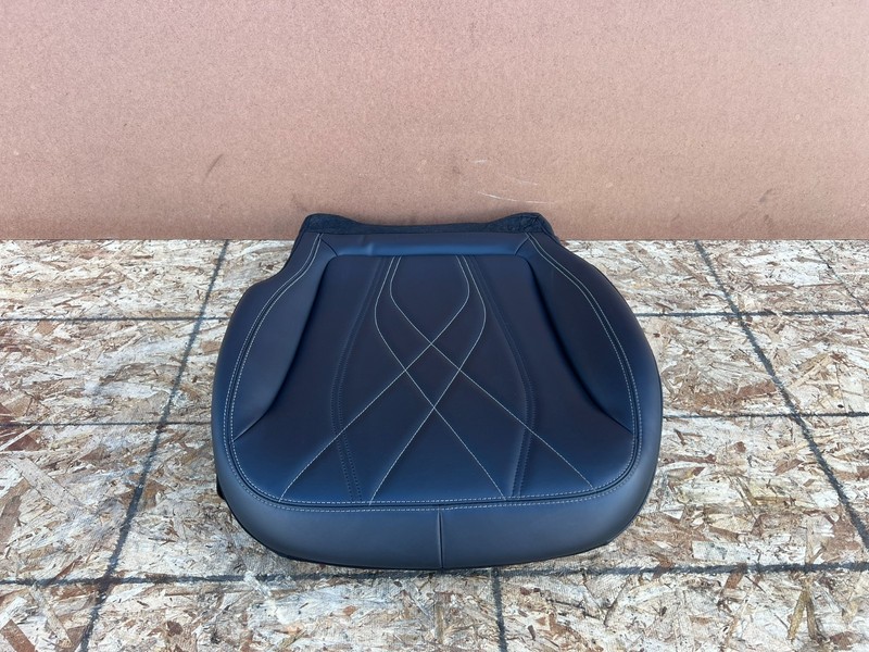 FORD MUSTANG MACH-E 2021-2026 OEM FRONT LEFT DRIVER LOWER SEAT SKIN ASSY (BLACK)